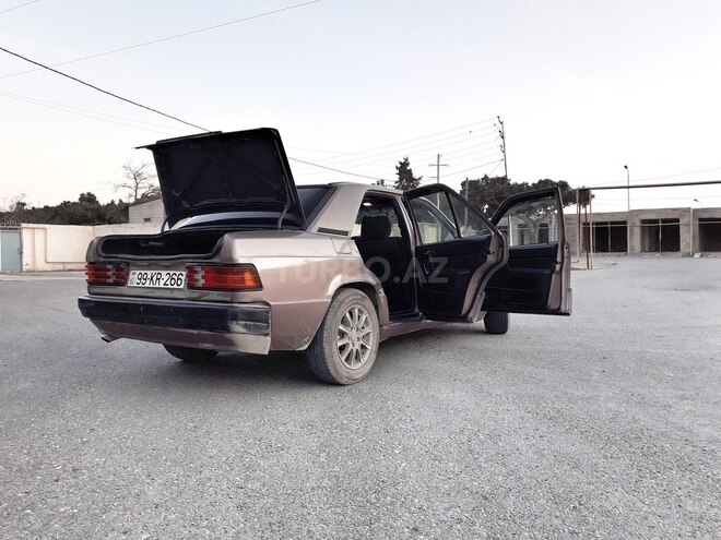 Mercedes 190 1993, 153,698 km - 1.8 l - Bakı