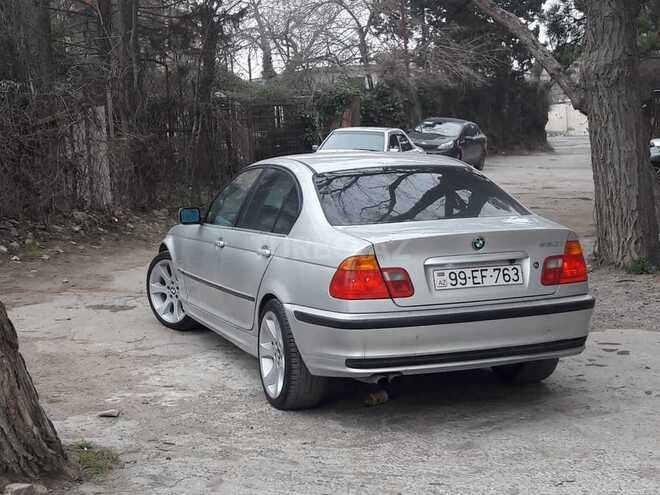BMW 320 2001, 202,000 km - 2.2 l - Bakı
