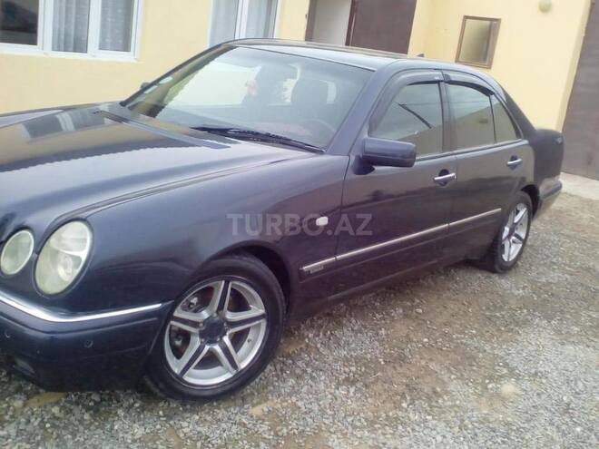 Mercedes E 230 1996, 250,000 km - 2.3 л - Bakı