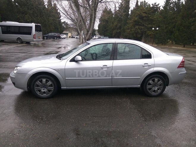 Ford Mondeo 2003, 365,000 km - 2.0 l - Bakı