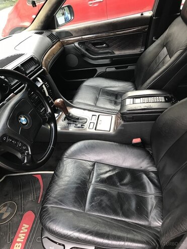 BMW 730 1995, 260,000 km - 0.3 l - Bakı