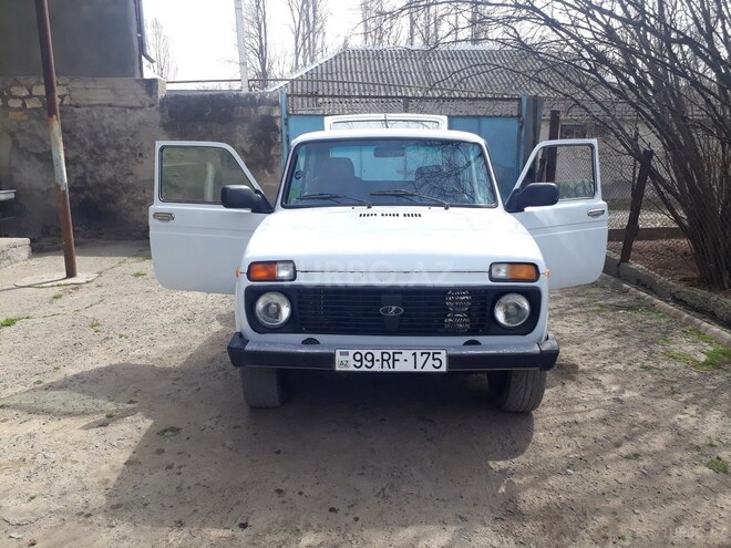 LADA (VAZ) Niva 1998, 25,575 km - 1.7 л - Qazax