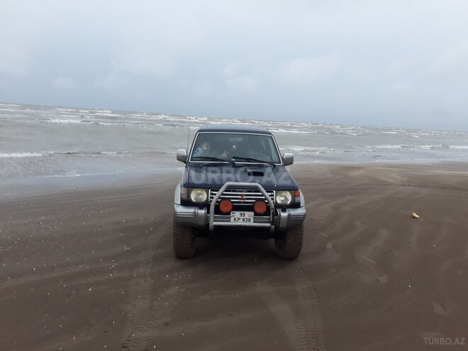 Mitsubishi Pajero 1997, 139,000 km - 2.8 l - Sumqayıt