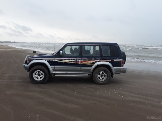 Mitsubishi Pajero 1997, 139,000 km - 2.8 l - Sumqayıt