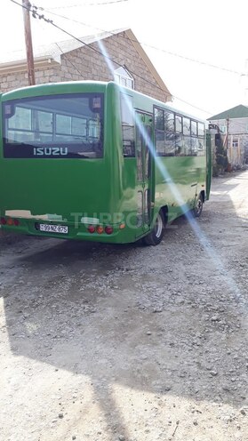 Isuzu  2008, 275,000 km - 4.3 l - Bakı