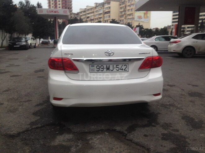 Toyota Corolla 2012, 107,000 km - 1.8 l - Bakı