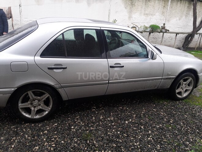 Mercedes C 230 1997, 235,000 km - 2.3 l - Zərdab