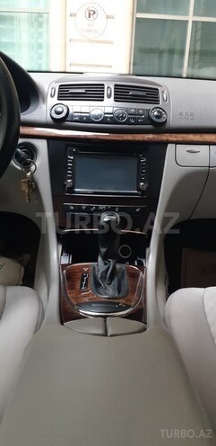 Mercedes E 240 2002, 332,000 km - 2.6 л - Bakı