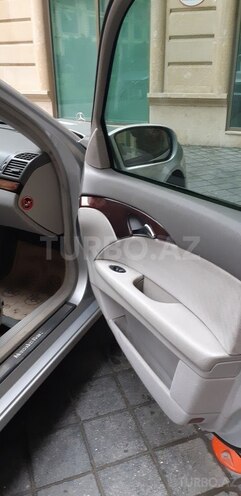 Mercedes E 240 2002, 332,000 km - 2.6 л - Bakı