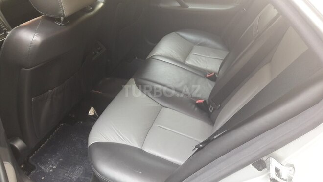 Mercedes E 270 2001, 234,581 km - 2.7 л - Bakı