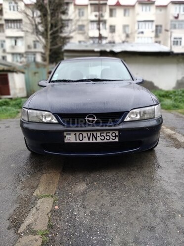 Opel Vectra 1998, 318,250 km - 2.0 л - Bakı