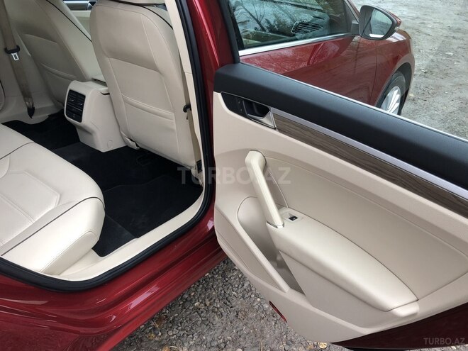 Volkswagen Passat 2016, 22,000 km - 1.8 l - Bakı