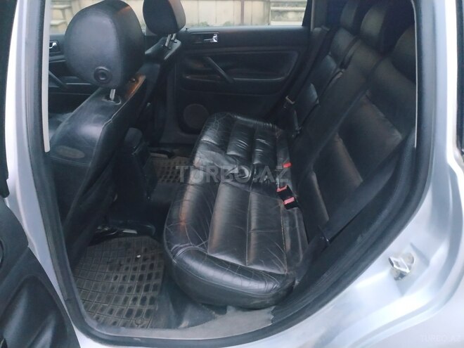Volkswagen Passat 2001, 245,123 km - 1.8 l - Gəncə