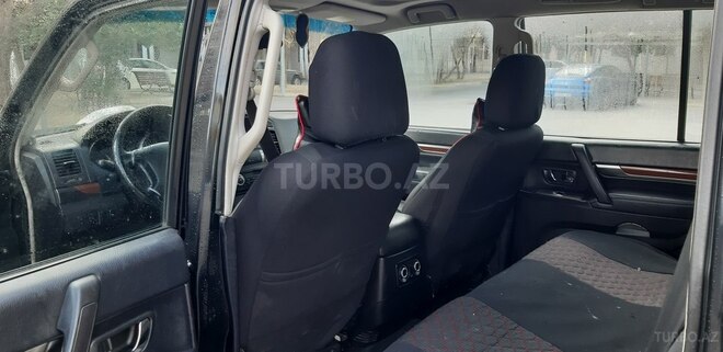 Mitsubishi Pajero 2008, 165,000 km - 3.0 l - Bakı