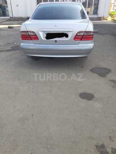Mercedes E 220 1999, 440,000 km - 2.2 л - Lənkəran