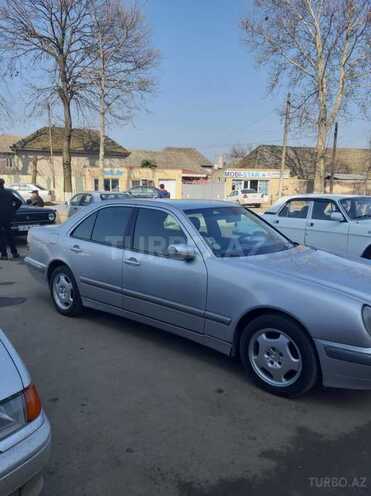 Mercedes E 220 1999, 440,000 km - 2.2 л - Lənkəran