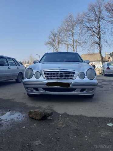 Mercedes E 220 1999, 440,000 km - 2.2 л - Lənkəran