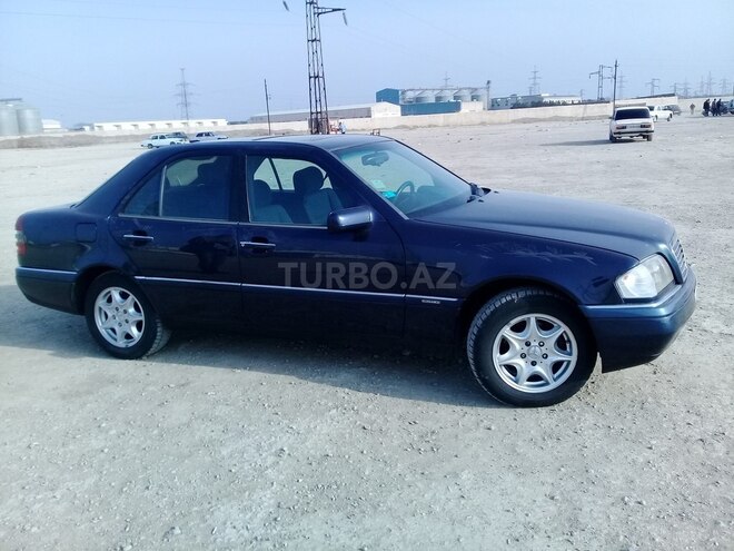 Mercedes C 180 1995, 120,000 km - 0.2 l - Bakı