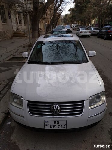 Volkswagen Passat 2003, 220,000 km - 1.8 l - Gəncə