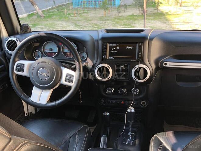 Jeep Wrangler 2014, 118,000 km - 3.6 л - Sumqayıt