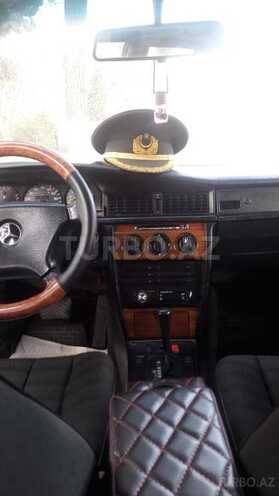 Mercedes 190 1991, 235,000 km - 2.0 l - Sumqayıt