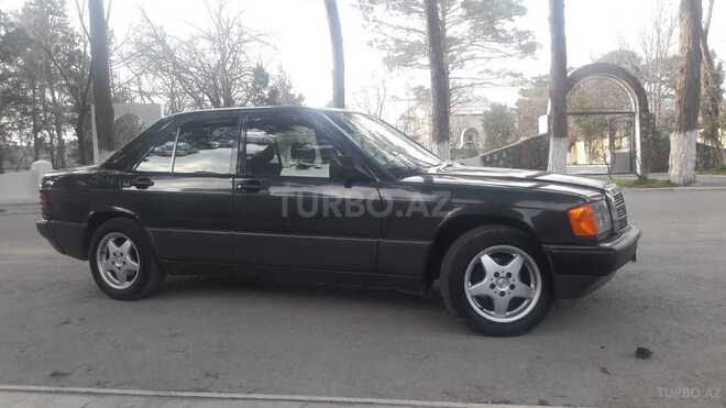 Mercedes 190 1991, 235,000 km - 2.0 l - Sumqayıt