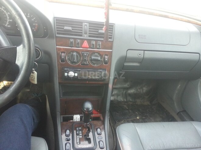 Mercedes C 230 1999, 23,500 km - 2.3 л - İmişli