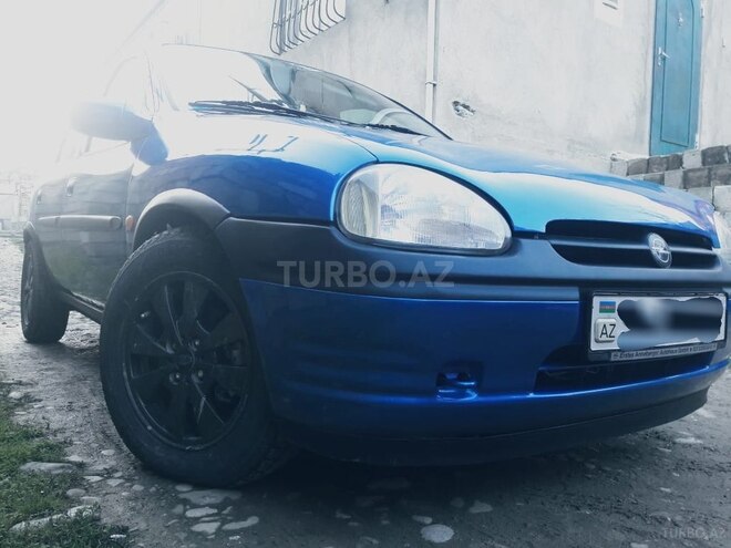 Opel Corsa 1998, 250,000 km - 1.4 л - Bakı