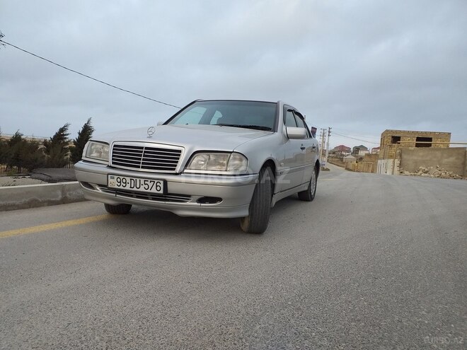 Mercedes C 200 1999, 420,000 km - 2.0 l - Bakı