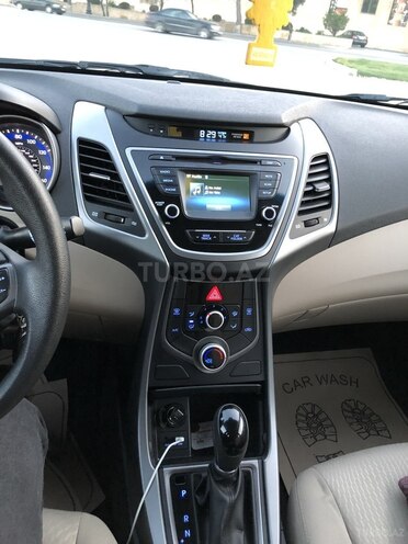 Hyundai Elantra 2014, 40,000 km - 1.8 l - Bakı