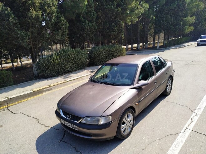 Opel Vectra 1998, 198,000 km - 1.8 l - Sumqayıt