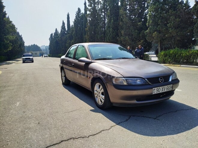 Opel Vectra 1998, 198,000 km - 1.8 l - Sumqayıt