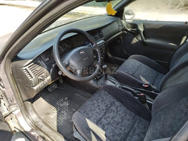 Opel Vectra 1998, 198,000 km - 1.8 l - Sumqayıt