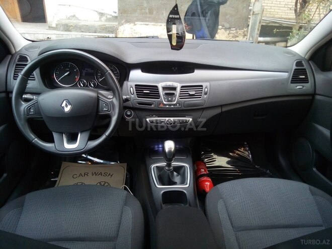 Renault Laguna 2009, 199,878 km - 1.5 l - Bakı