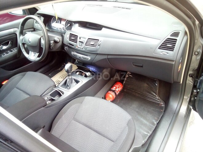 Renault Laguna 2009, 199,878 km - 1.5 l - Bakı