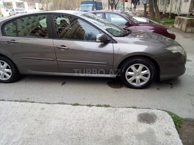 Renault Laguna 2009, 199,878 km - 1.5 l - Bakı
