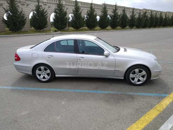 Mercedes E 240 2004, 267,580 km - 2.4 l - Gəncə