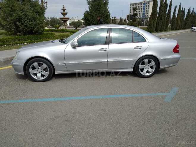 Mercedes E 240 2004, 267,580 km - 2.4 l - Gəncə