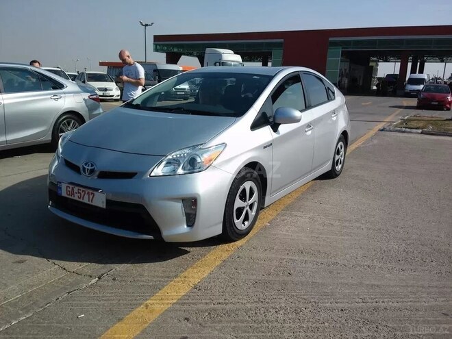 Toyota Prius 2014, 107,000 km - 1.8 l - Ağdam