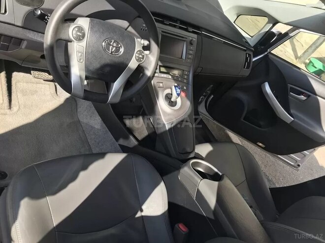 Toyota Prius 2014, 107,000 km - 1.8 l - Ağdam