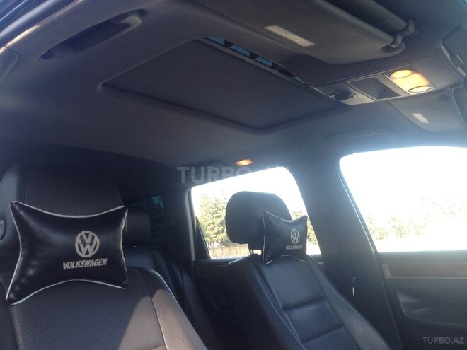 Volkswagen Touareg 2003, 291,800 km - 3.2 l - İmişli