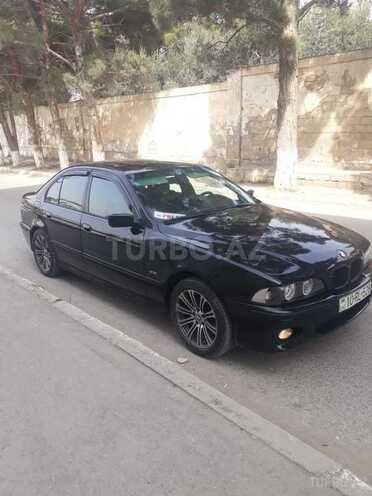 BMW 528 1997, 260,000 km - 5.2 л - Sumqayıt