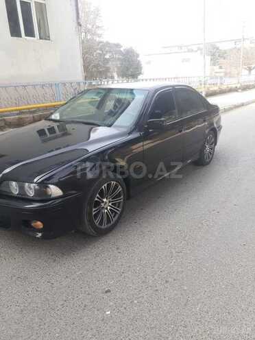 BMW 528 1997, 260,000 km - 5.2 л - Sumqayıt