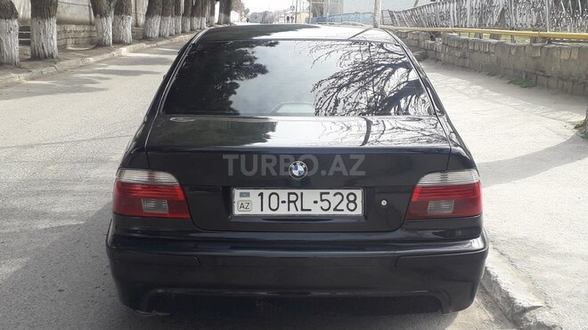 BMW 528 1997, 260,000 km - 5.2 л - Sumqayıt