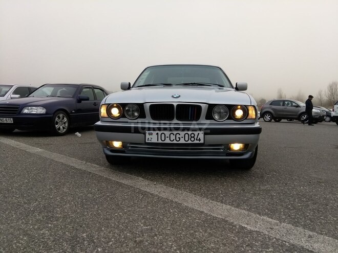 BMW 528 1994, 320,000 km - 2.8 l - Bakı