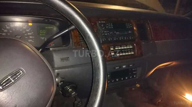 Lincoln Town Car 1999, 250,000 km - 4.6 l - Bakı