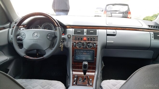 Mercedes E 200 1999, 206,206 km - 2.0 l - Bakı