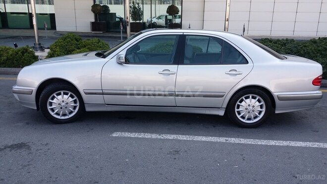 Mercedes E 200 1999, 206,206 km - 2.0 l - Bakı