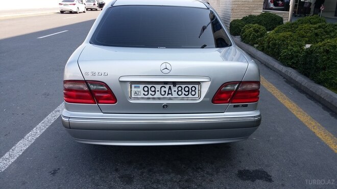 Mercedes E 200 1999, 206,206 km - 2.0 l - Bakı