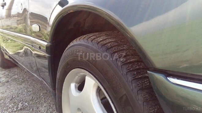 Mercedes C 200 1998, 213,000 km - 2.0 l - Bakı